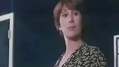 مشکل دانلودفیلم سوپرایرانی و خارجی هک یک زن خانه دار با یک کلاه پلیس