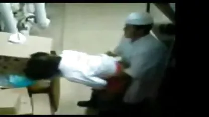 جوان خیره کننده دانلود فیلم سوپر از تلگرام آلا ضرب دیده می شود